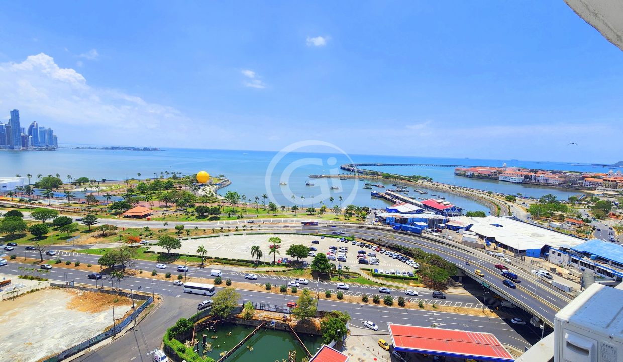 5. Sala-Comedor. Venta Bay View Airbnb Av Balboa