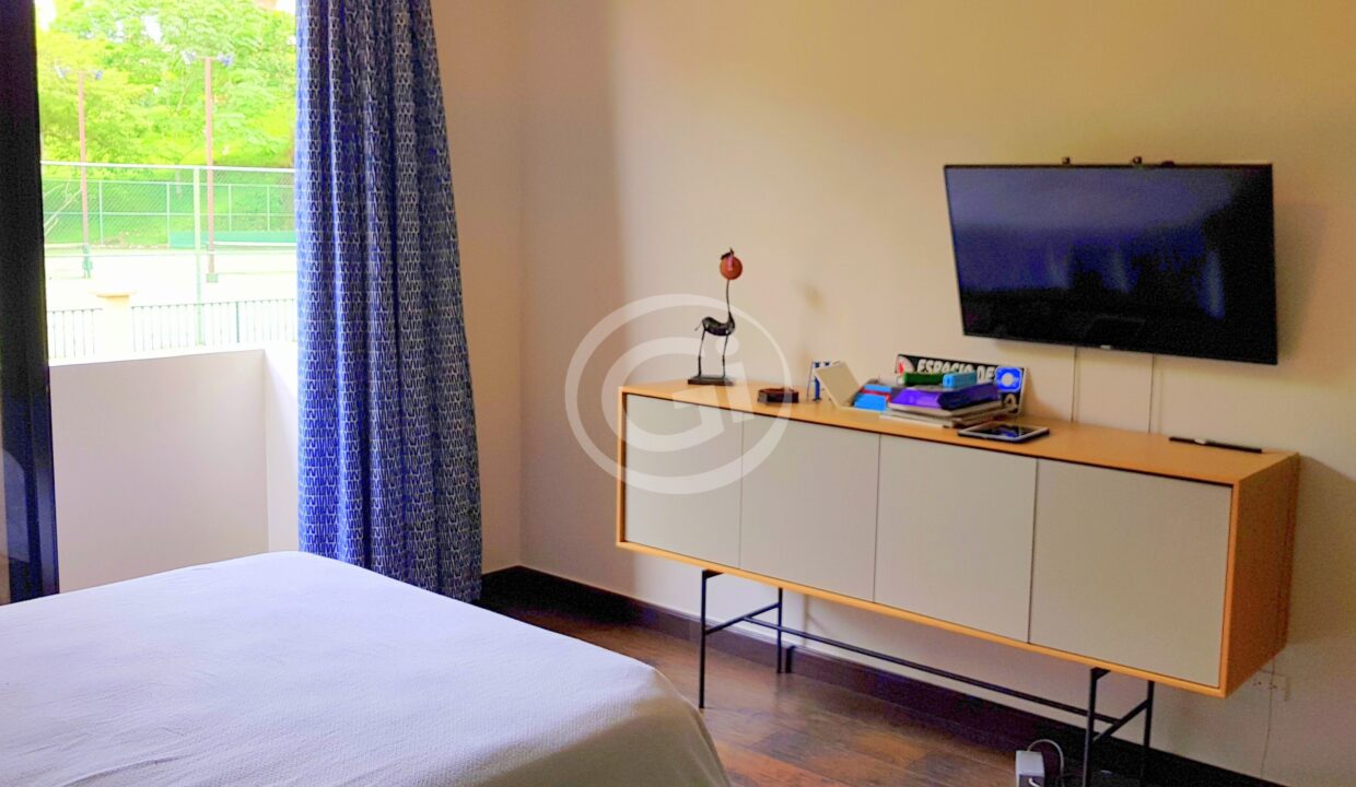 21. Habitación Secundaria 2. Embassy Club Venta de Casa. Clayton