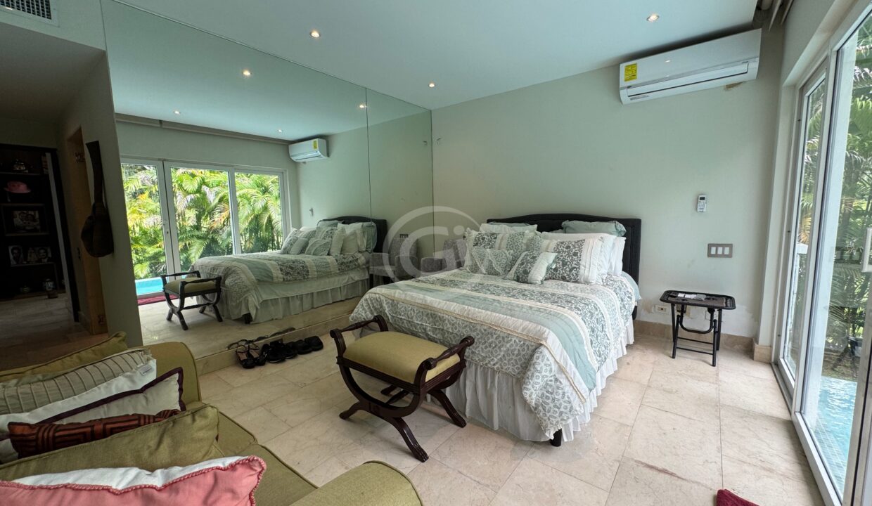 11. habitación casa venta Tucan