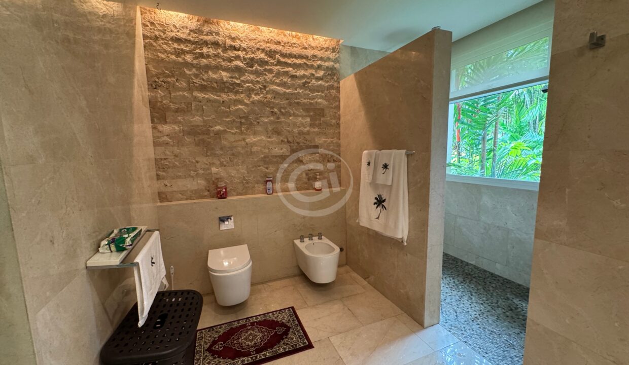 12. baño casa venta Tucan