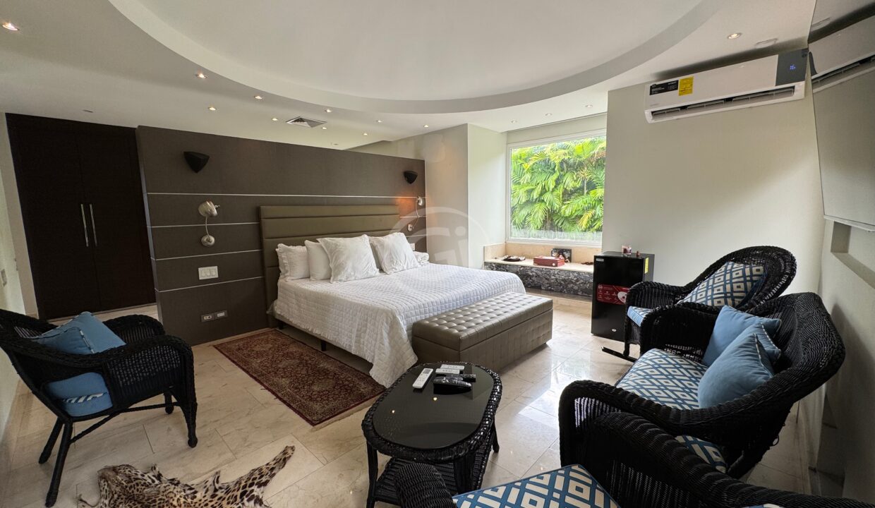 24. habitación casa venta Tucan