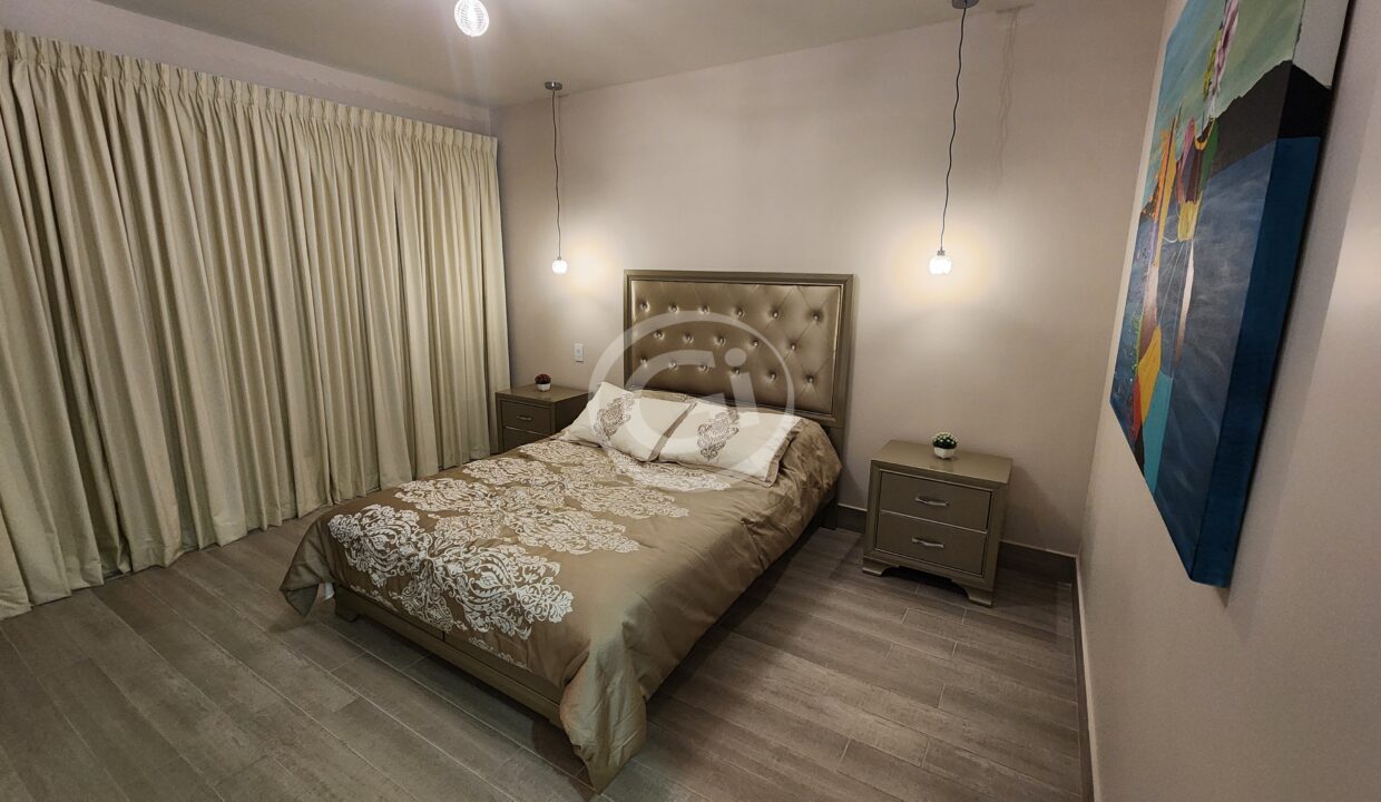 8. Habitación