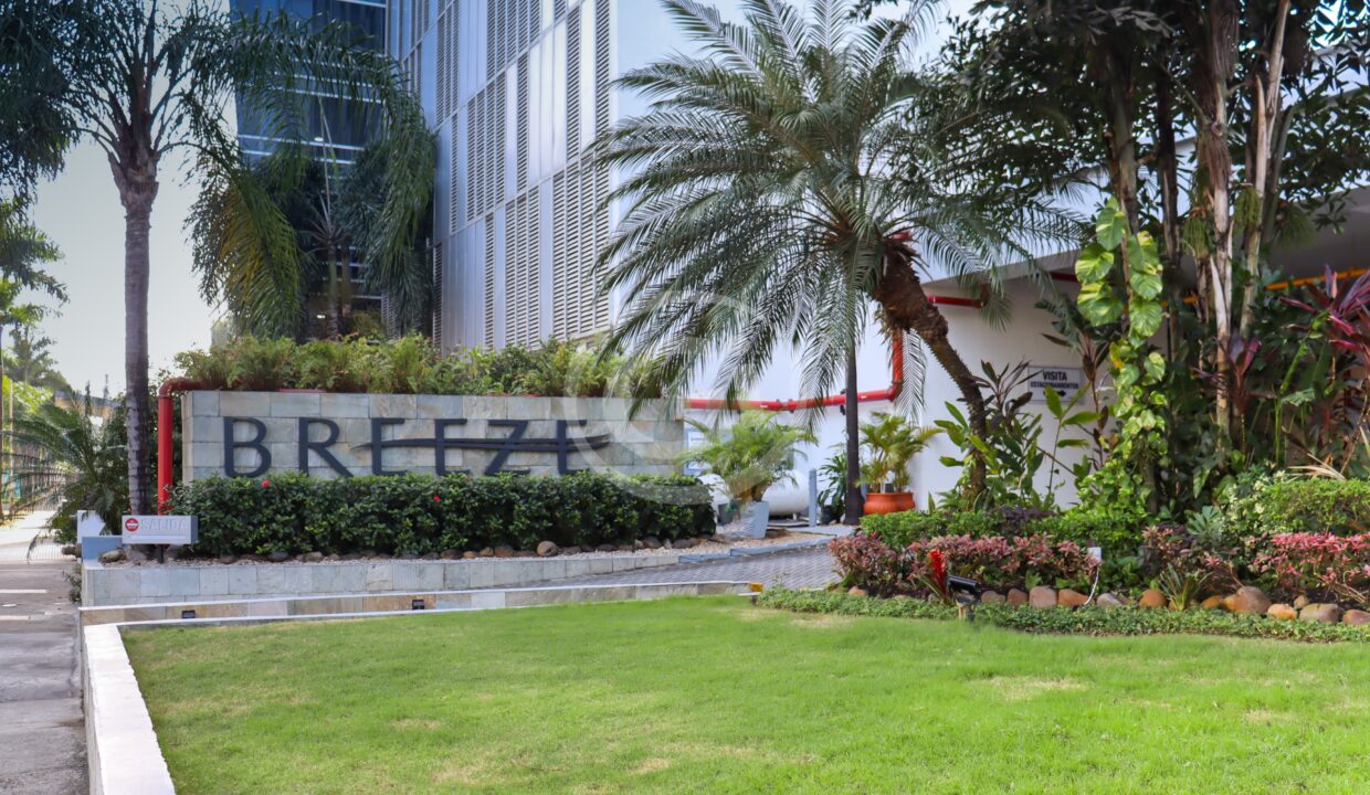 02-fachada-breeze