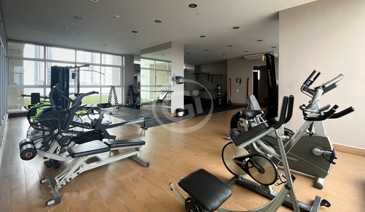 28-gym-breeze