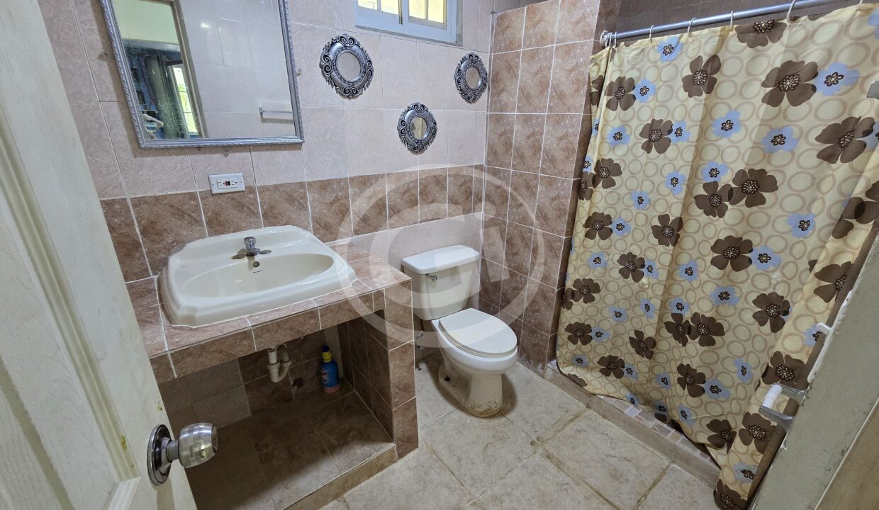 8. Baño Compartido