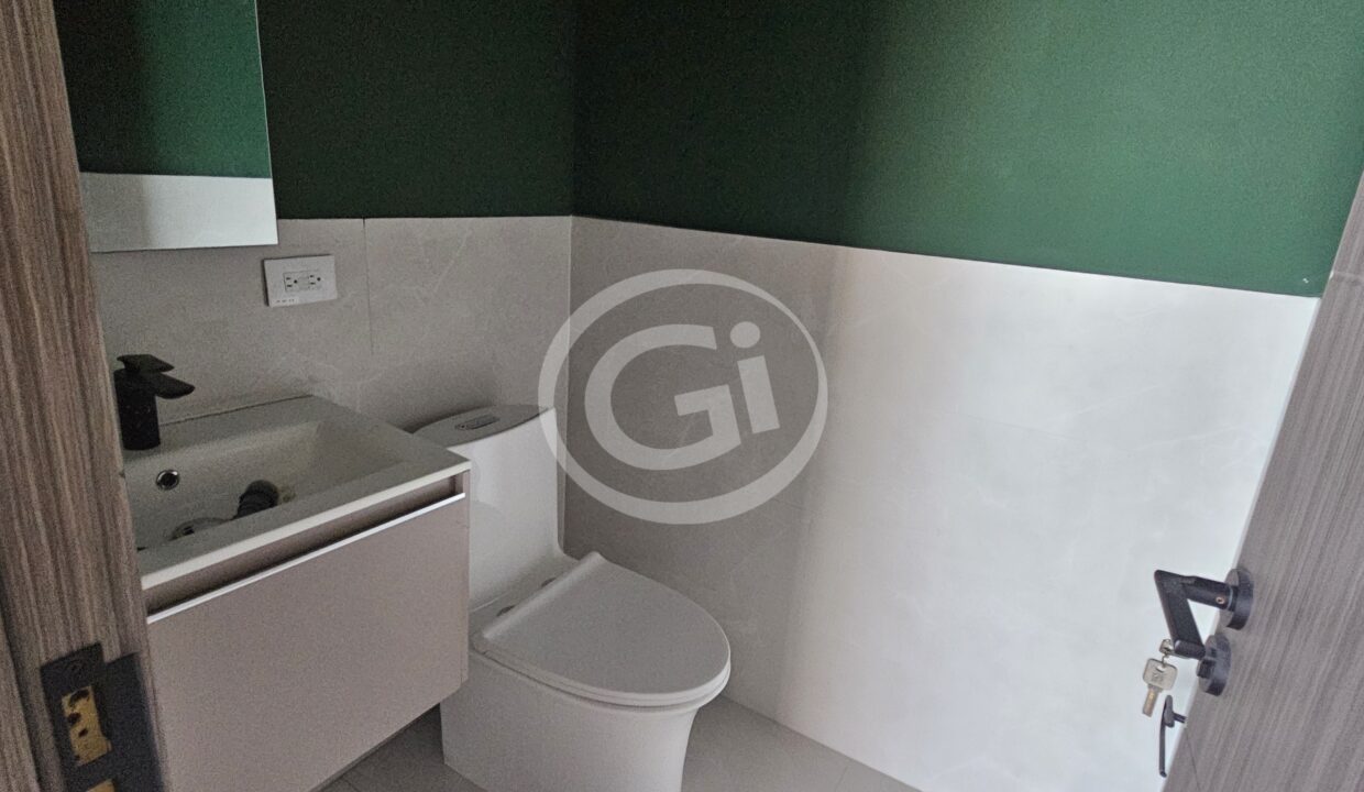 11. Baño. Financial Park Costa del este
