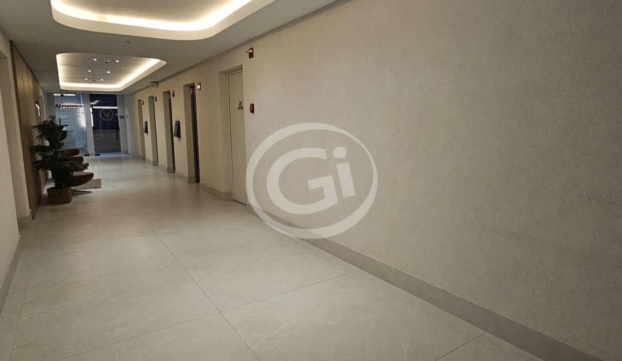 26. Área de elevadores en Lobby. Financial Park. Costa del Este.