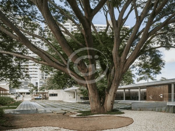 19. Country Club Gazebo