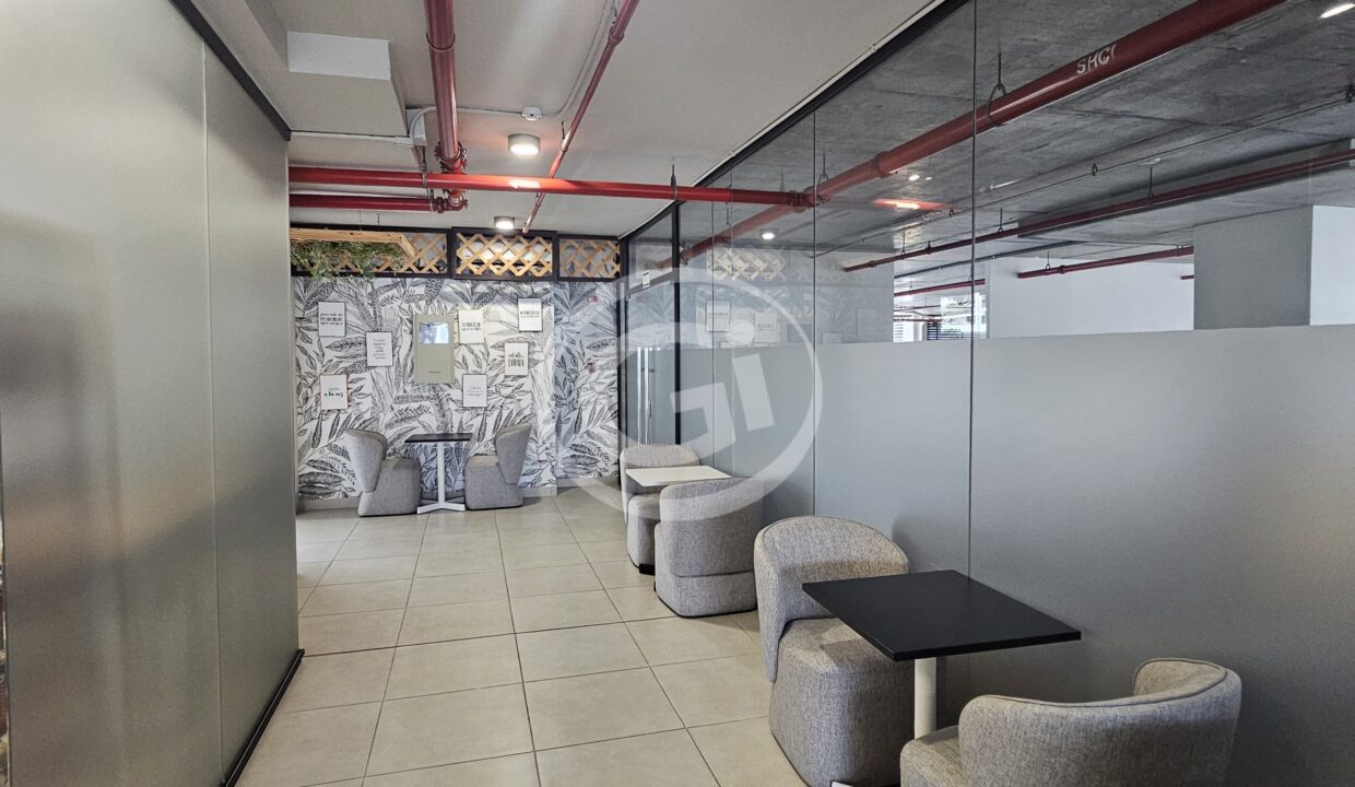 20. Oficinas coworking. Panamá Viejo Residences. Alquiler