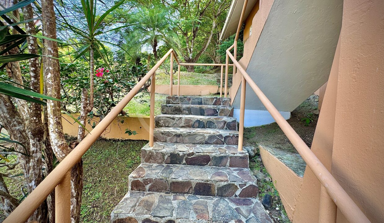 3. Casa venta La Montañesa