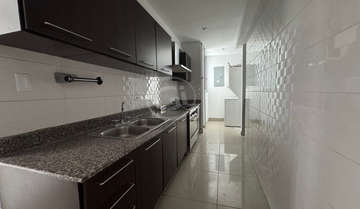 11. Cocina venta apartamento Bella Vista Belle View