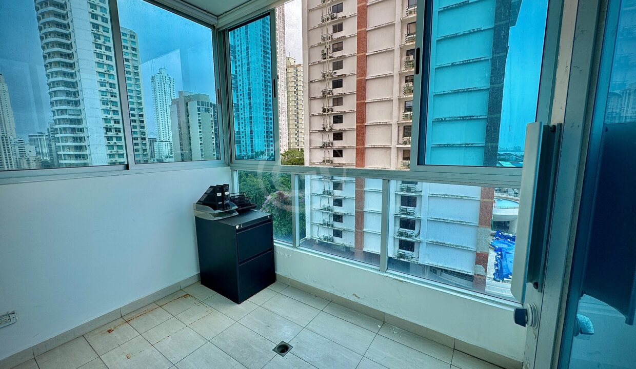 11. estudio en habitación venta apartamento Harmony