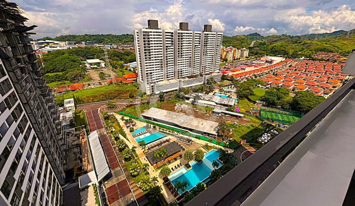19. Country Club Vista 2 rec