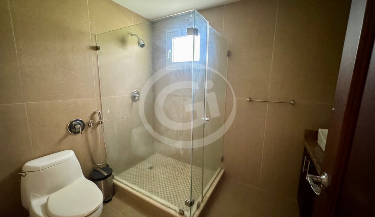 12 Casa venta Tucan Howard Golf