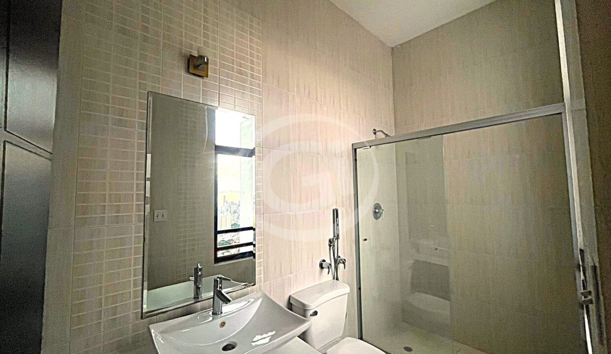 15. Elite 400 baño 2