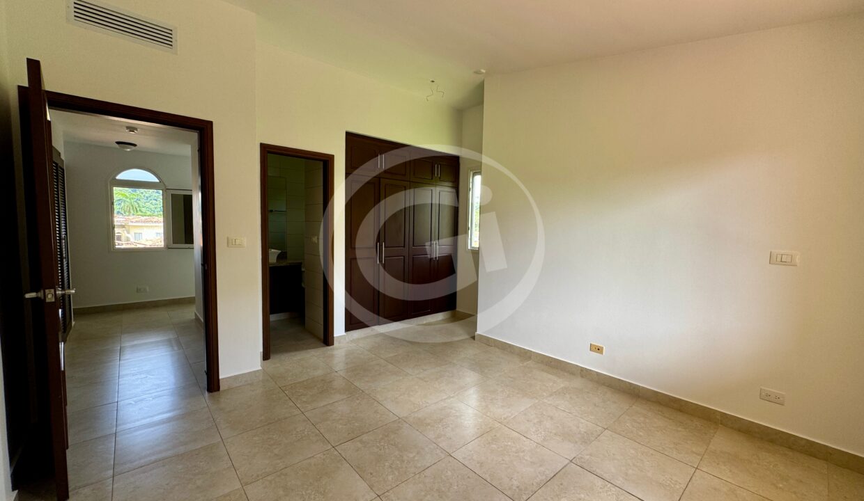 19 Casa venta Tucan Howard Golf