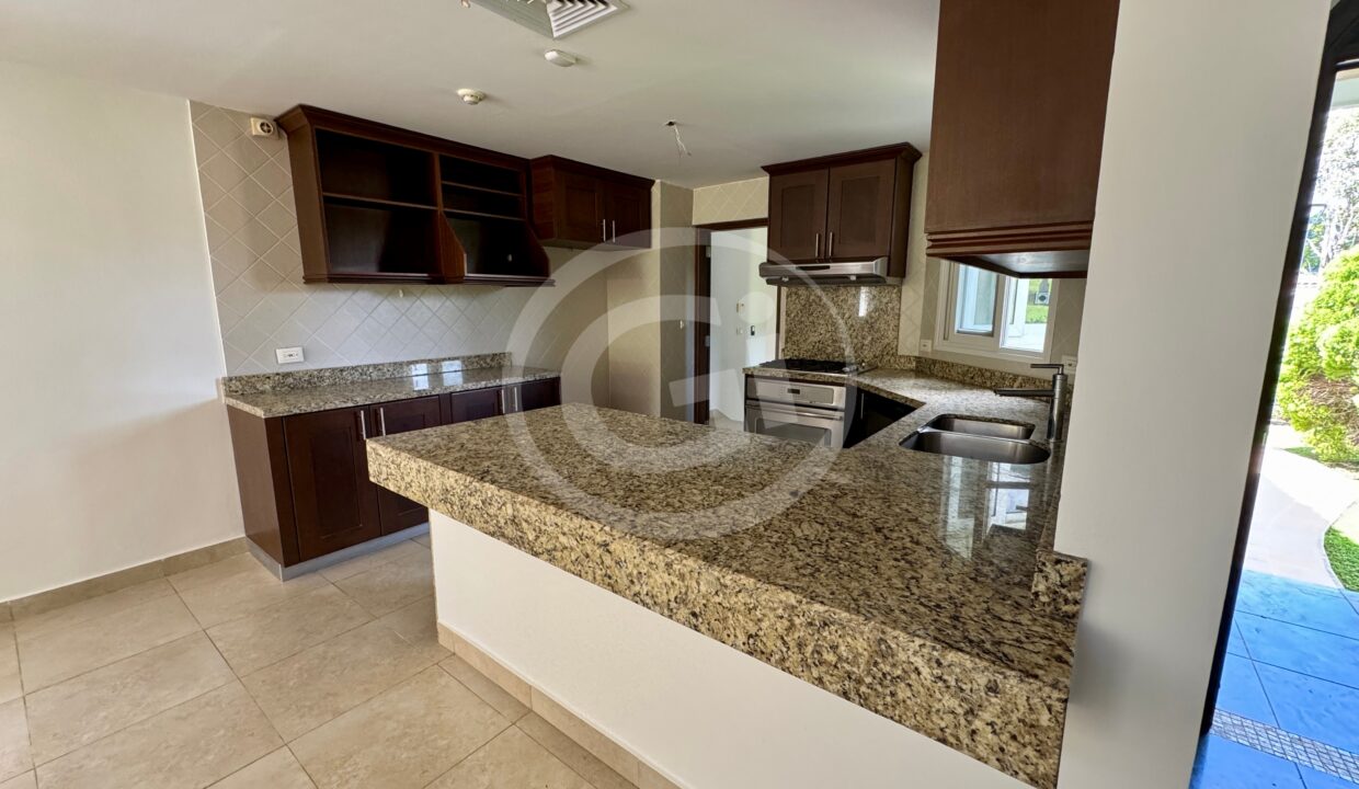 3 Casa venta Tucan Howard Golf