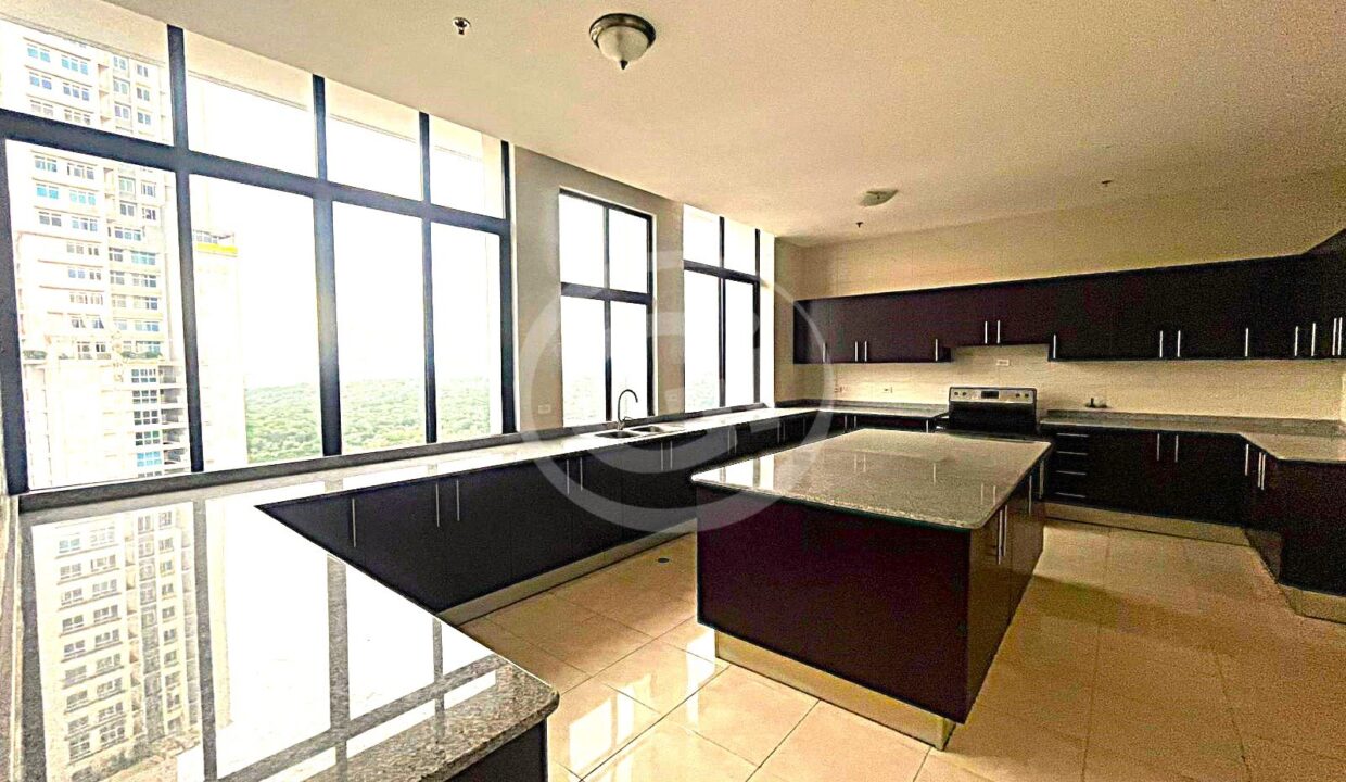 5. Elite 400 cocina 1