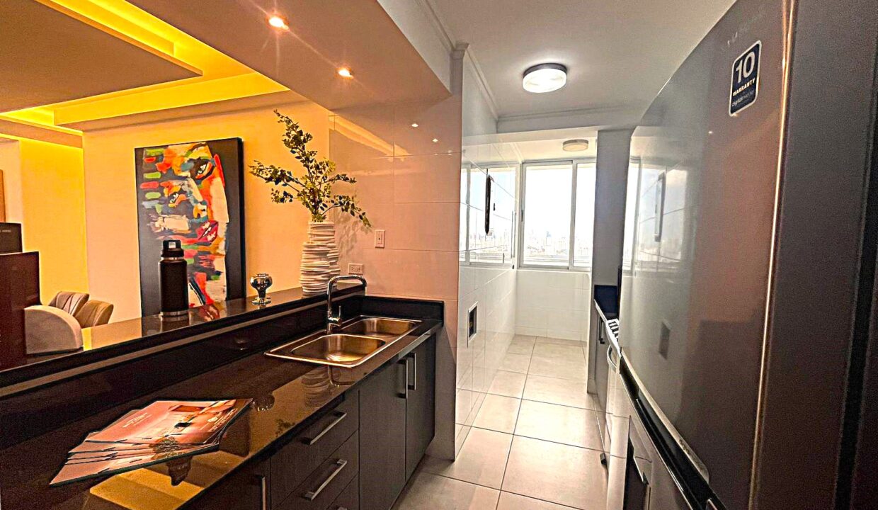 6. Sky Point cocina1