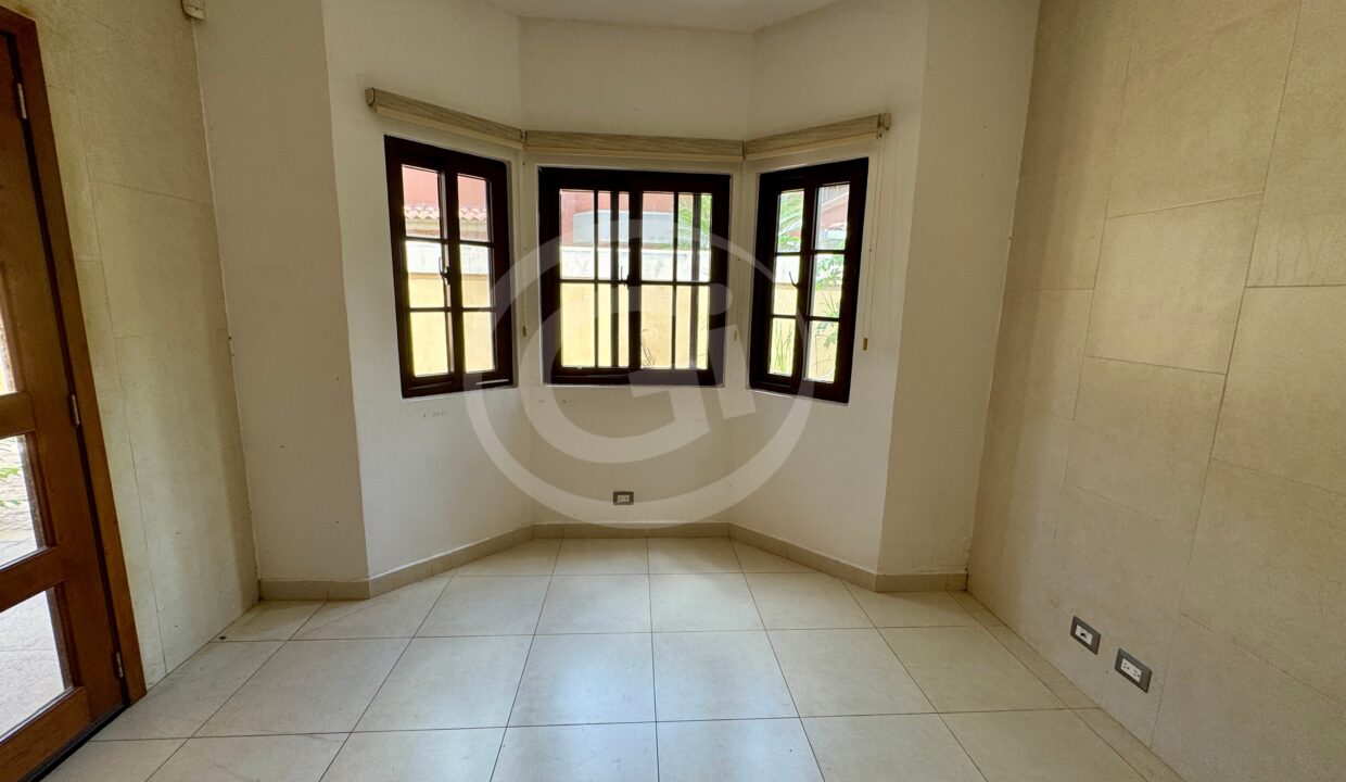 11. Cocina venta casa Costa Sur El Doral