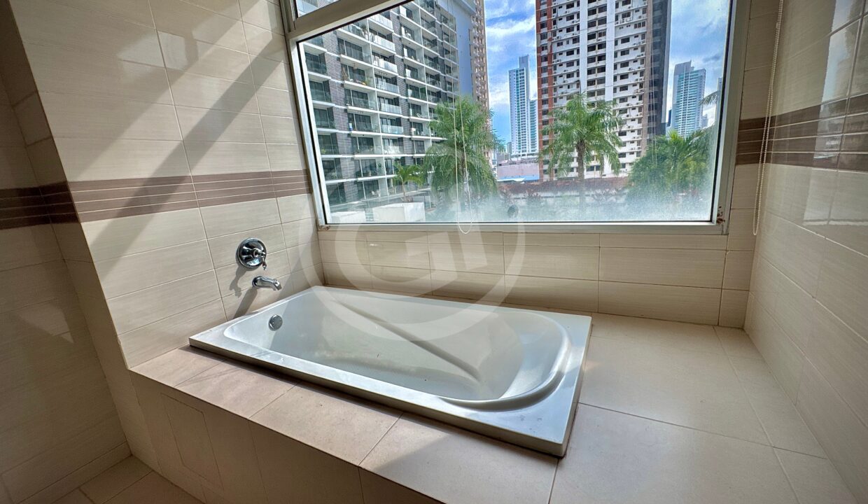 15. Baño venta apartamento Tao San Francisco