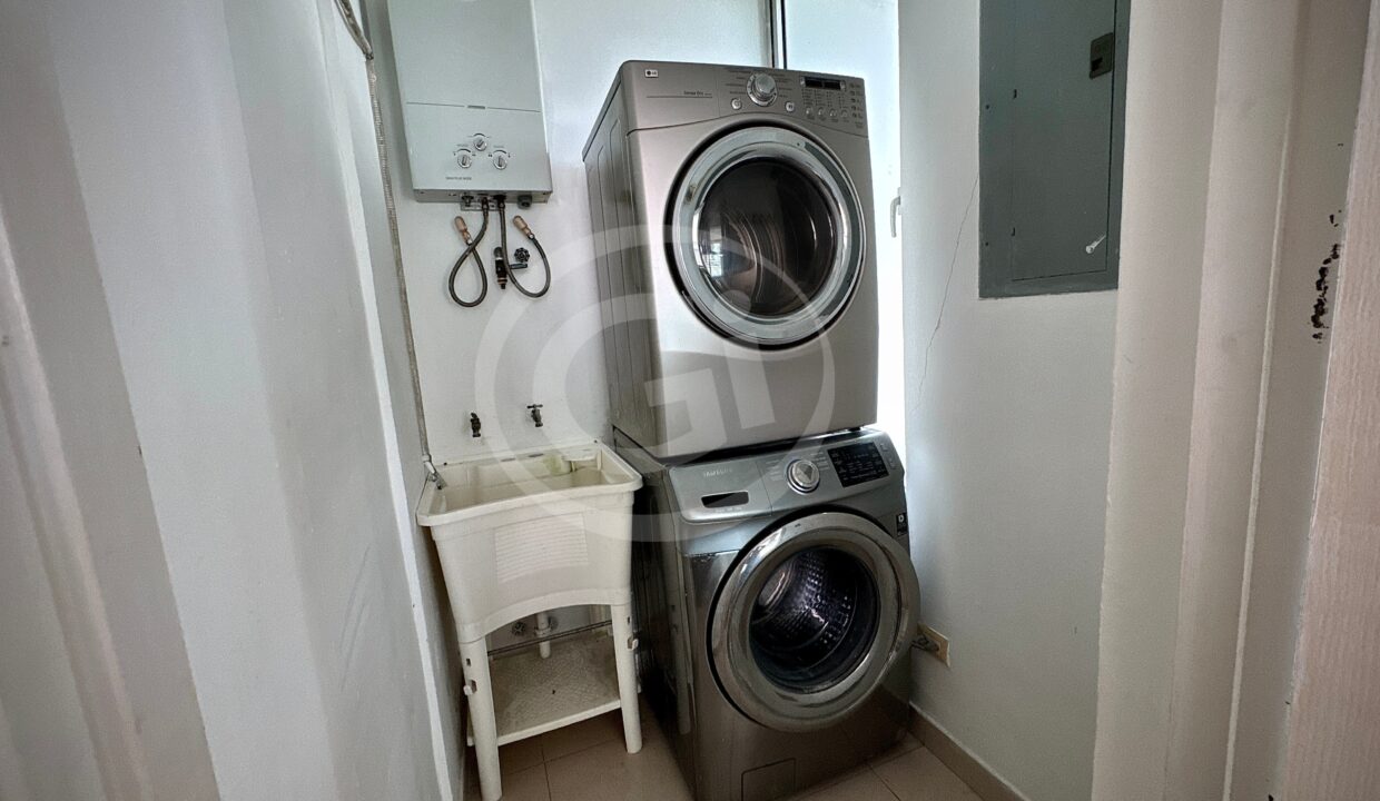 6. Lavandería venta apartamento Tao San Francisco