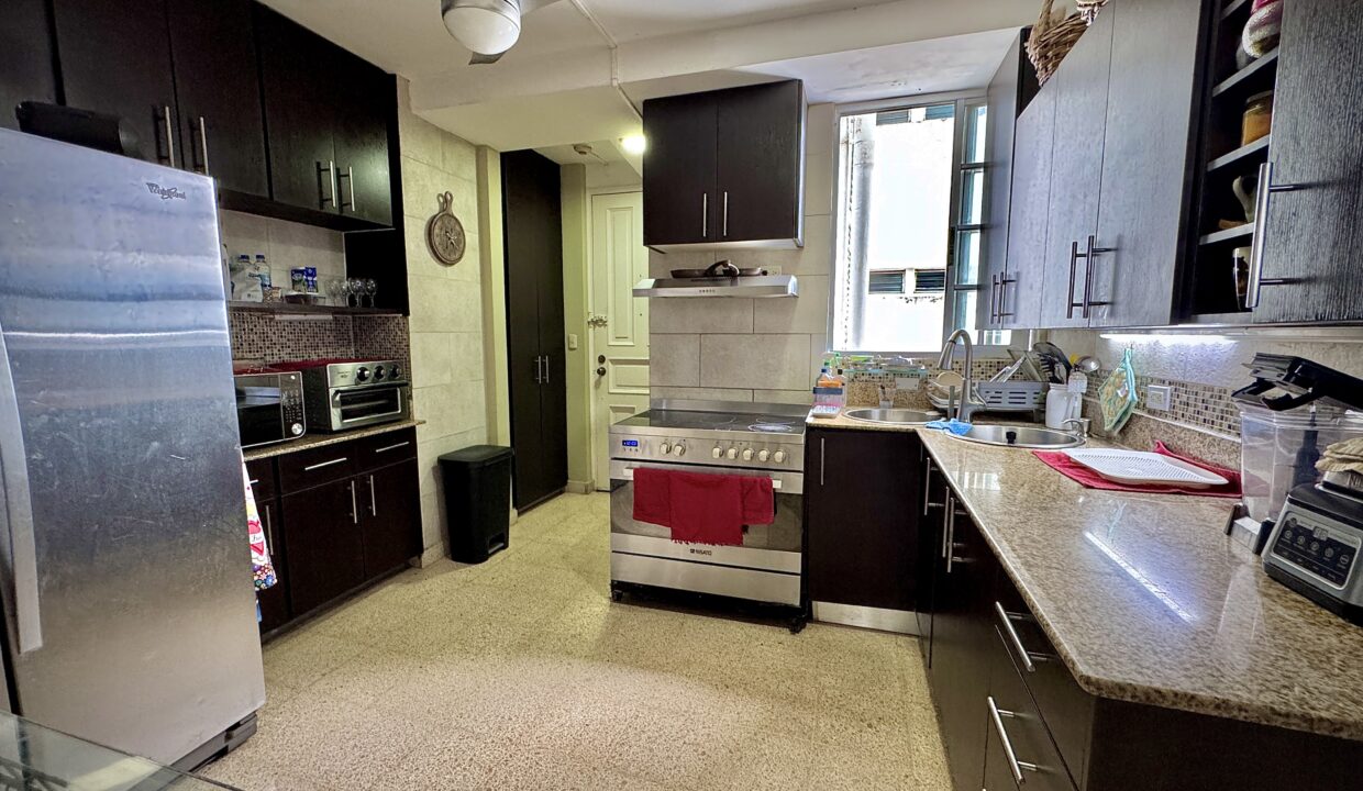 9. Apartamento venta Paitilla Plaza Balboa