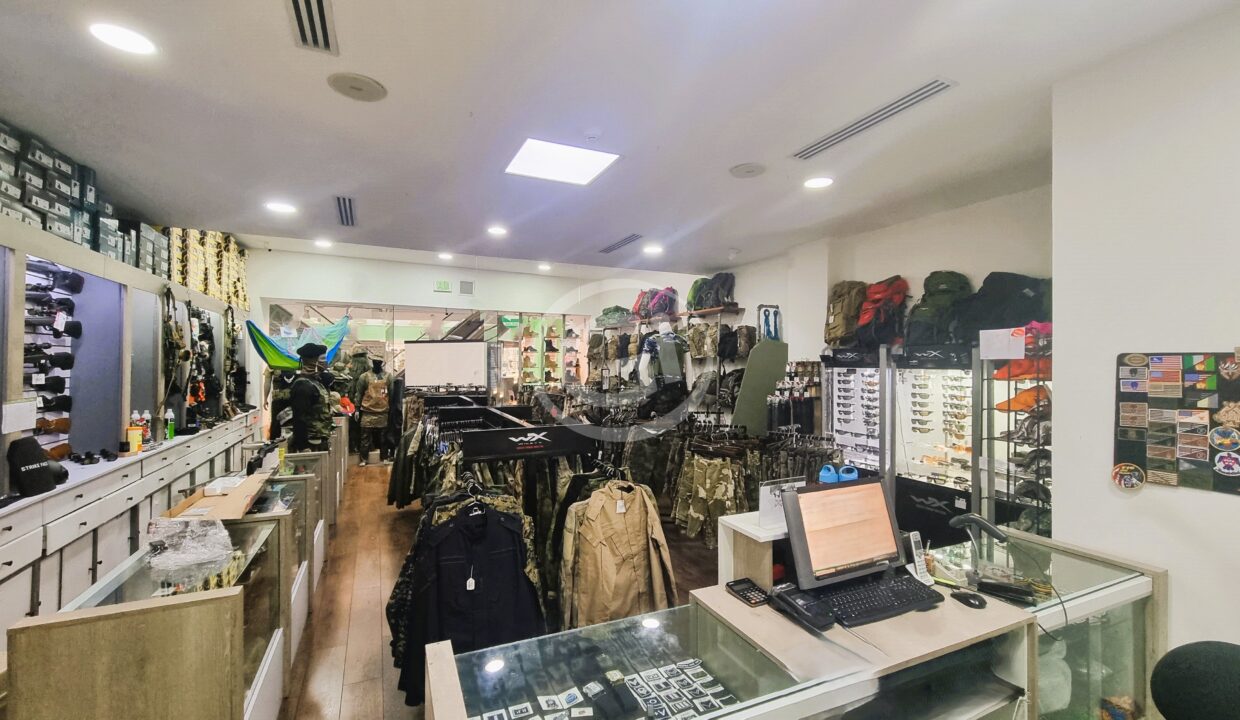 11. Local Venta Albrook Mall