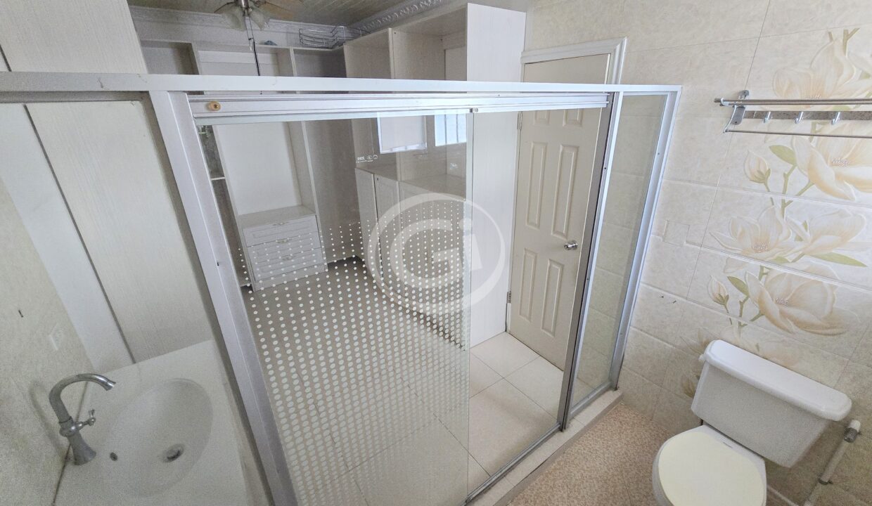 25. Piso 2. Habitación 1 (5)