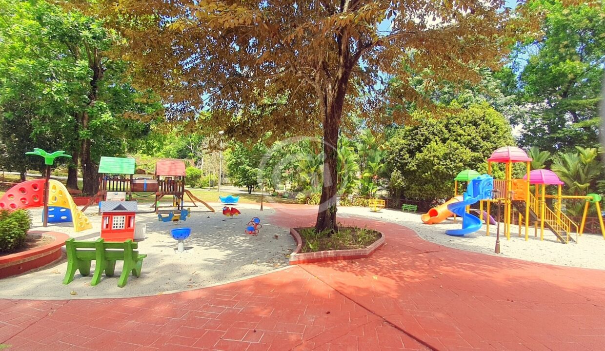 27. Area Social. Casa en Camino de Cruces. Panamá