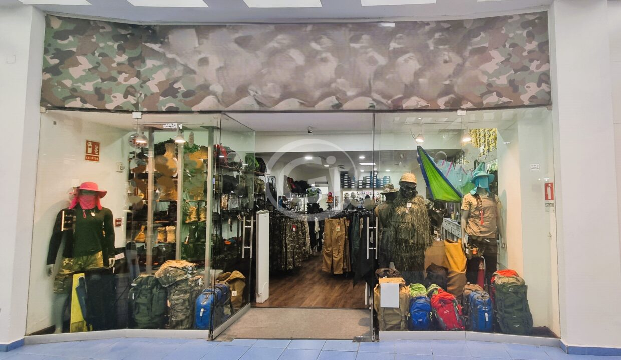 4. Local Venta Albrook Mall
