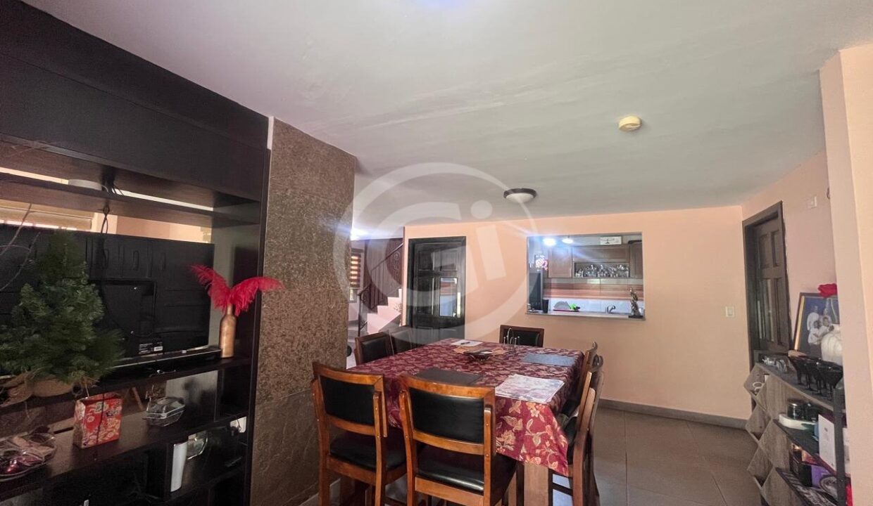 6. Condado comedor 1