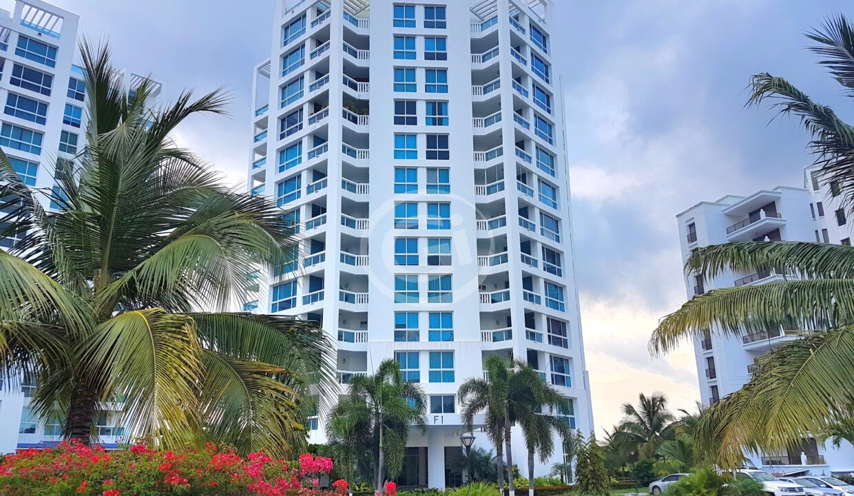 1. Fachada. Venta Apartamento Playa Blanca