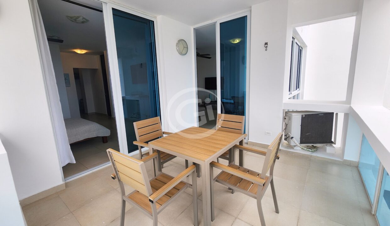 12. Terraza. Venta Apartamento Playa Blanca