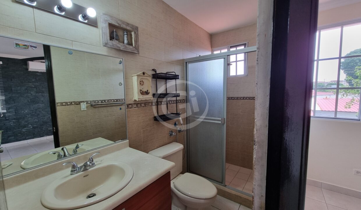16. baño casa Castel Novo venta alquiler