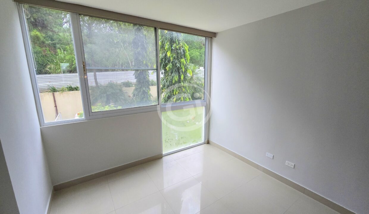 18.Habitación 2. Venta Remate Bancario Pine Hill. Albrook