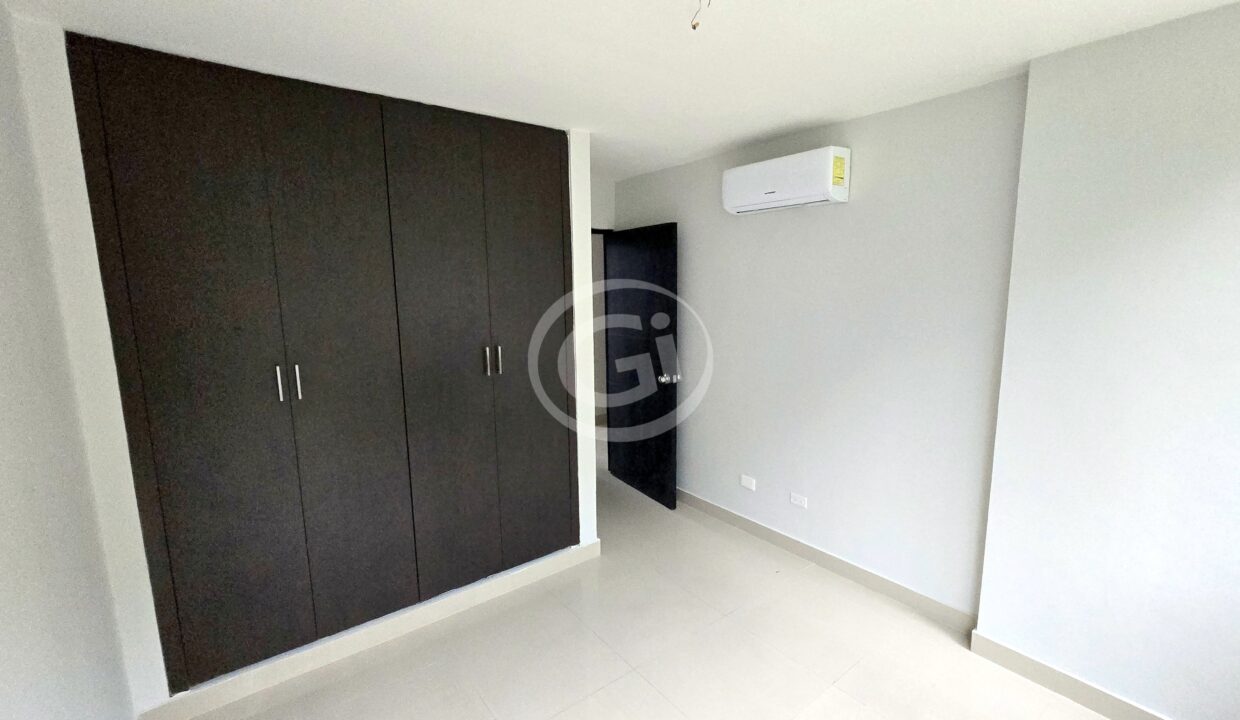 19. Habitación 2. Venta Remate Bancario Pine Hill. Albrook