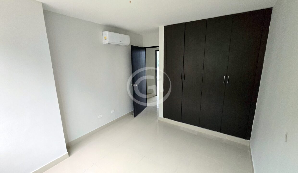 22. Habitación 3. Venta Remate Bancario Pine Hill. Albrook