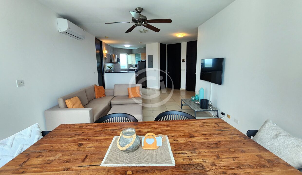 6. Sala-Comedor. Venta Apartamento Playa Blanca