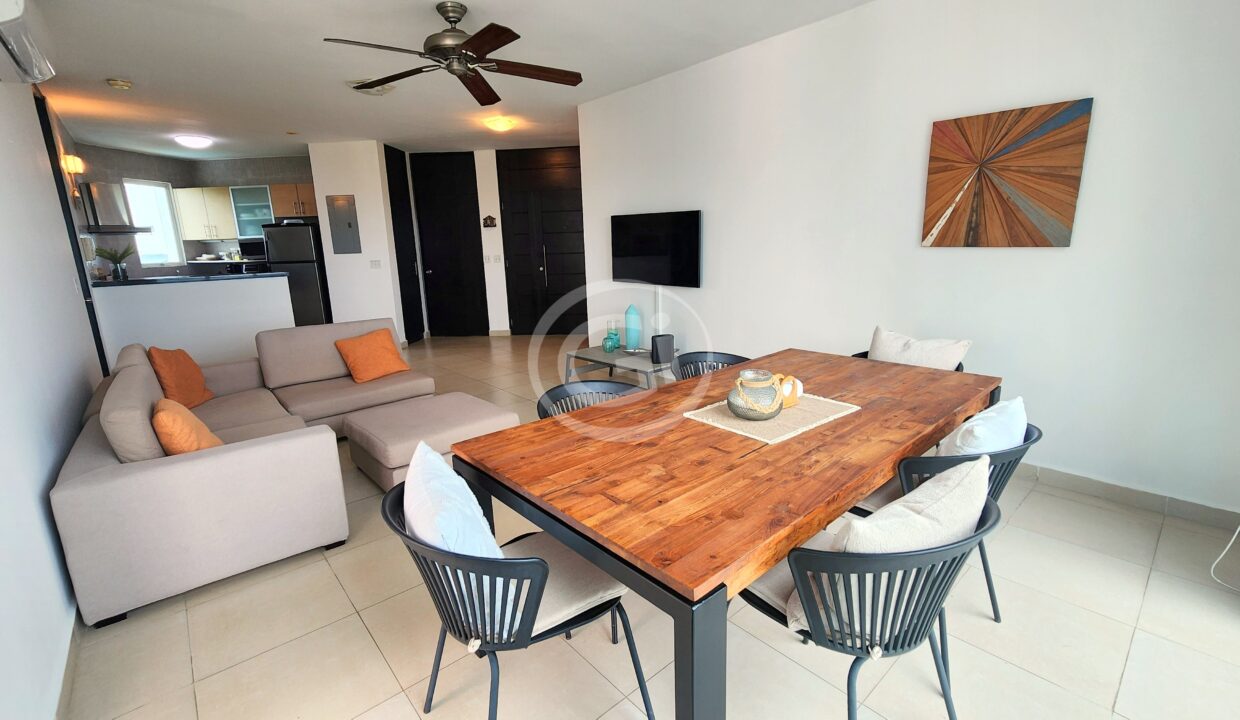 7. Sala-Comedor. Venta Apartamento Playa Blanca