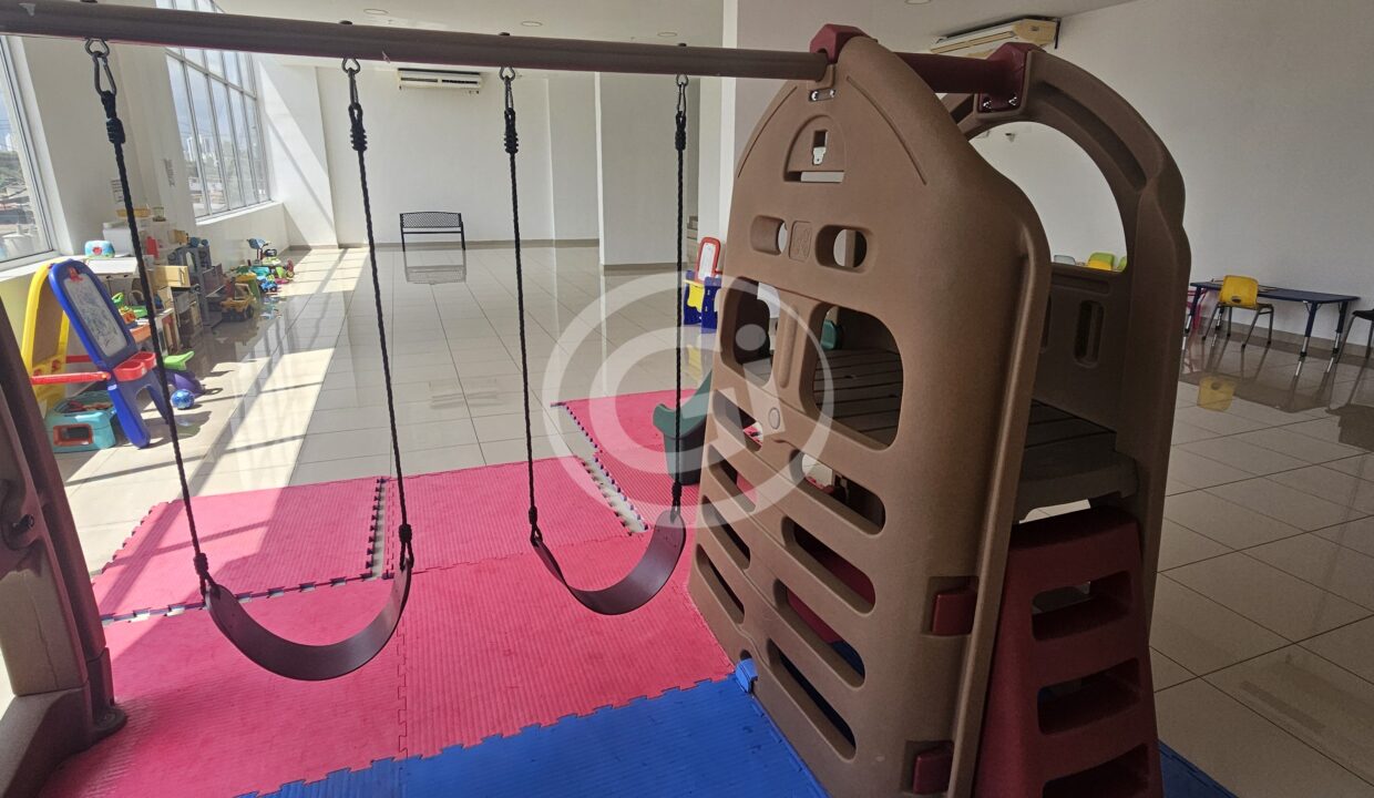 14. Salón parque infantil apartamento venta Centennial