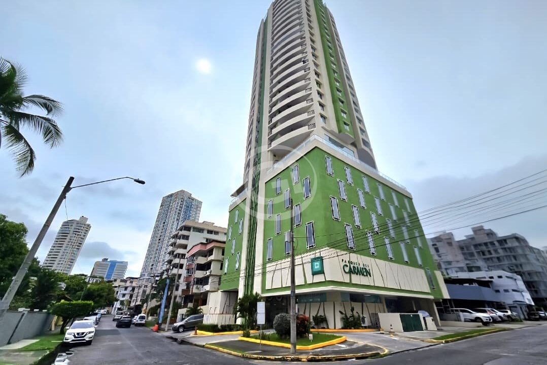 1. Fachada. Reposeido Bancario Parques del Carmen Betania