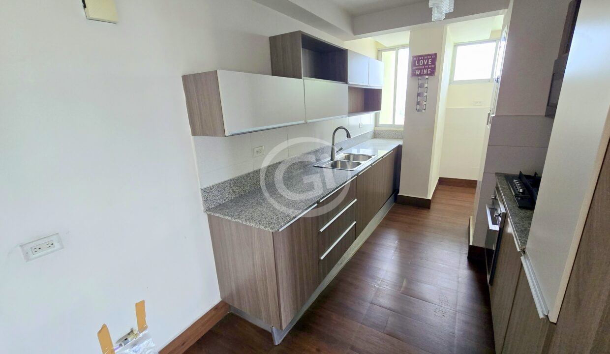 10. Cocina. Reposeido Bancario Parques del Carmen Betania