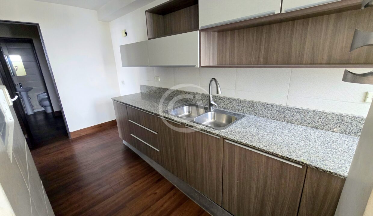 14. Cocina. Reposeido Bancario Parques del Carmen Betania