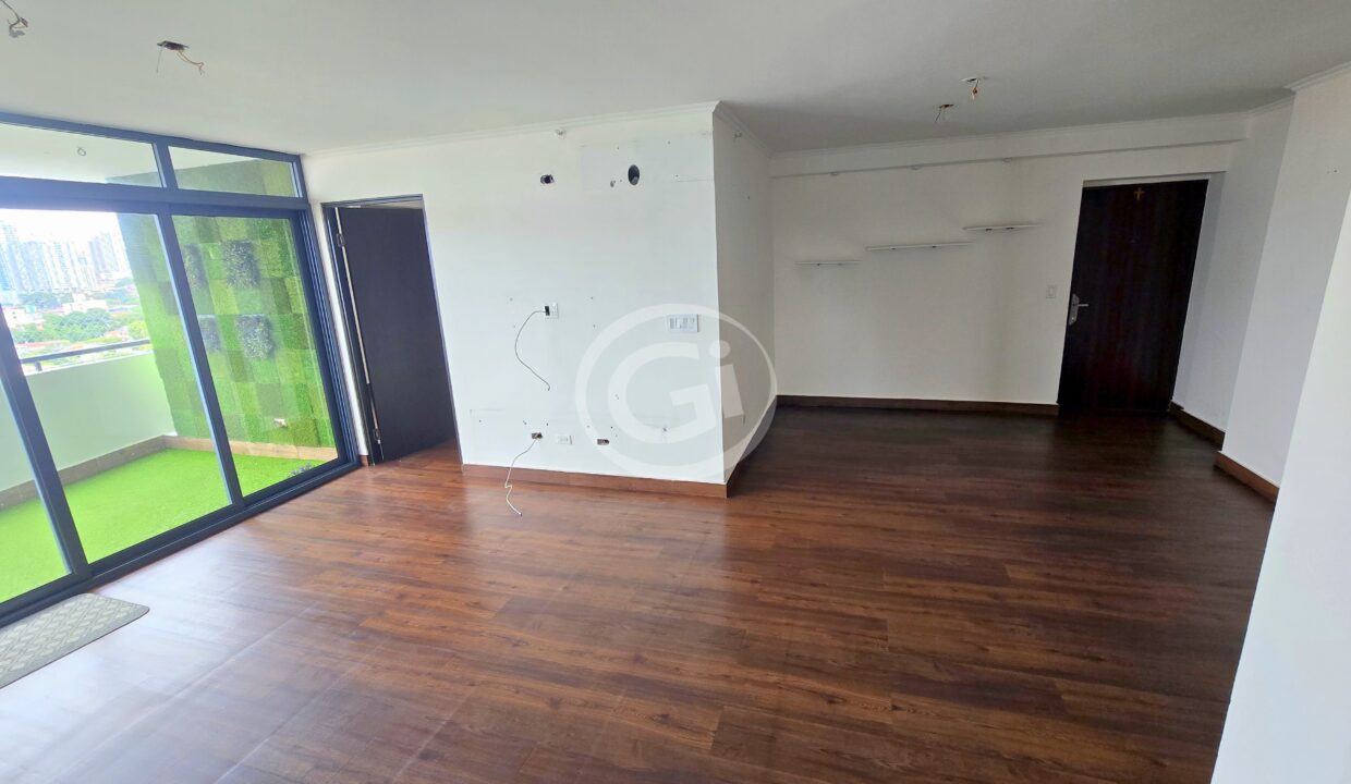 4. Sala-Comedor. Reposeido Bancario Parques del Carmen Betania