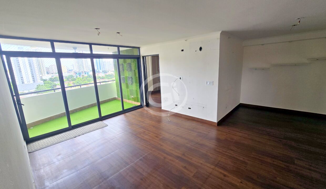 5. Sala-Comedor. Reposeido Bancario Parques del Carmen Betania