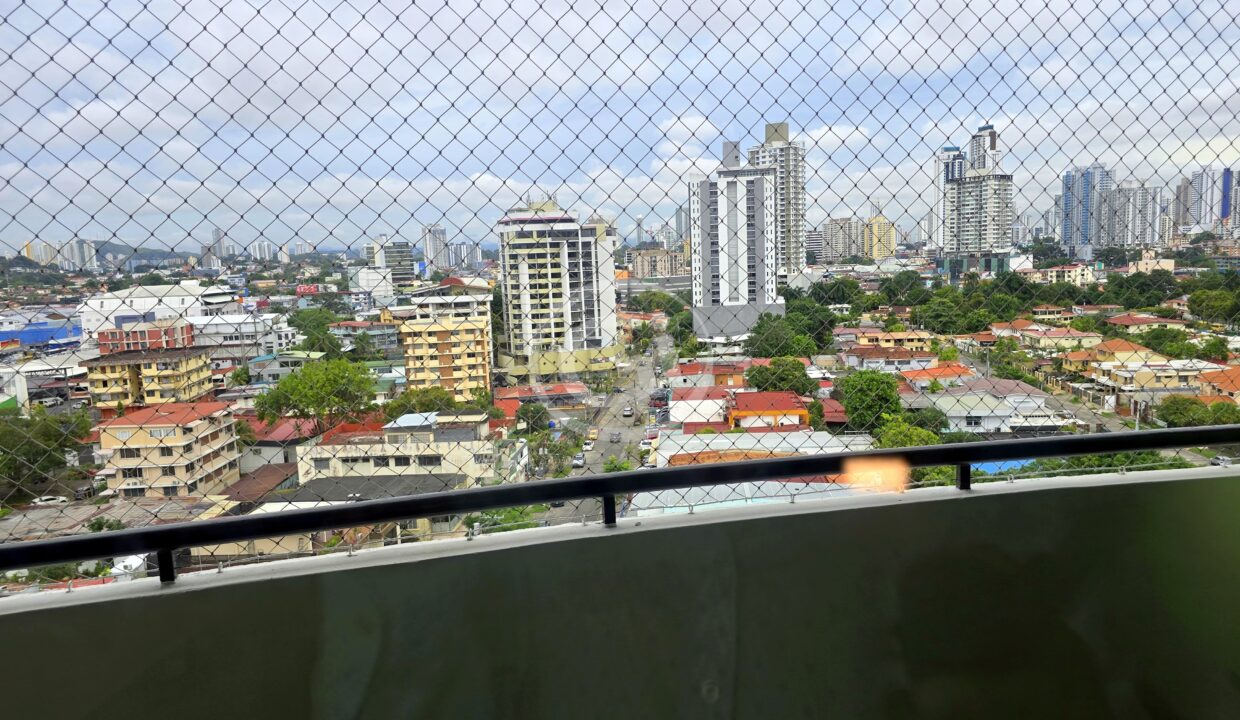 7. Sala-Comedor. Reposeido Bancario Parques del Carmen Betania