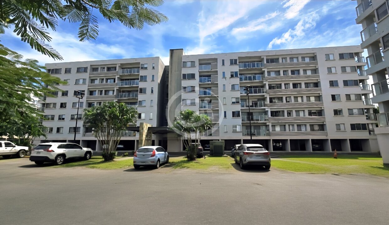 2. Fachada