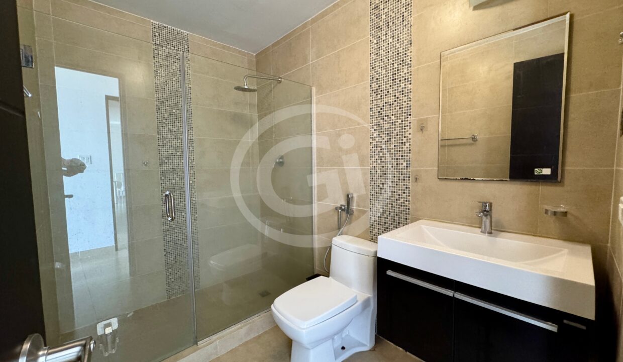 20. Baño Ppal venta apartamento Obarrio The One