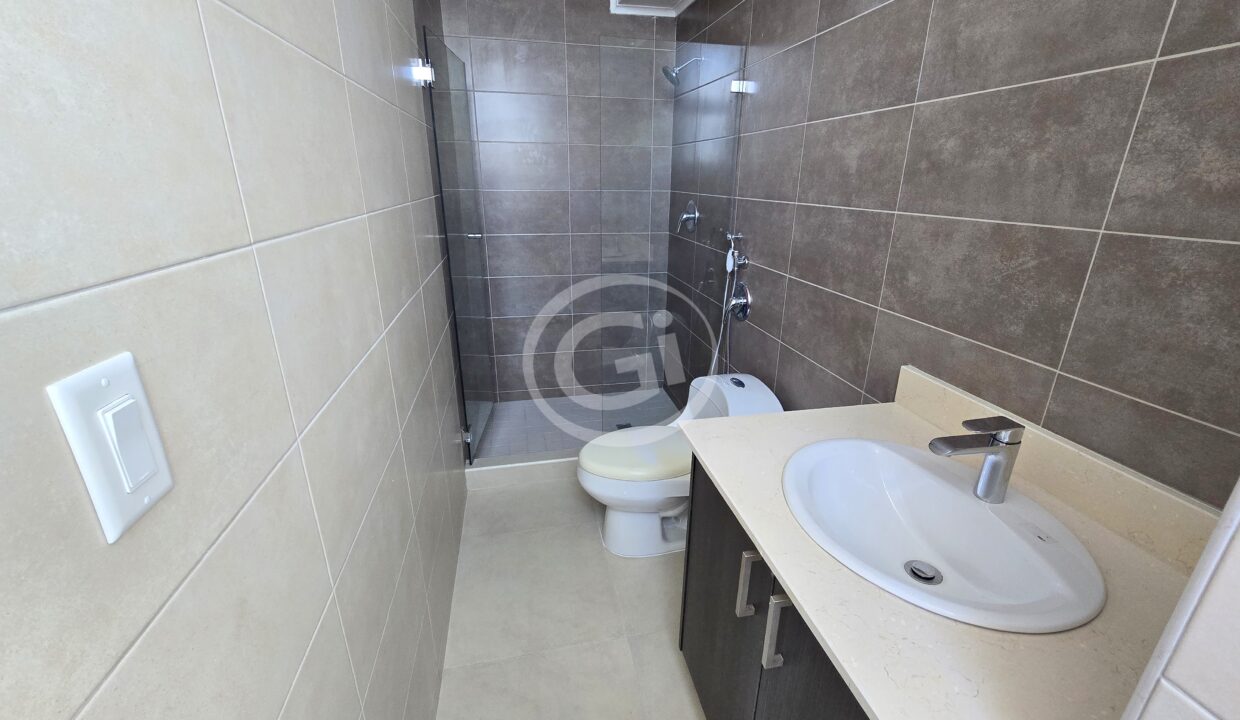 23. Habitación 3 (4)